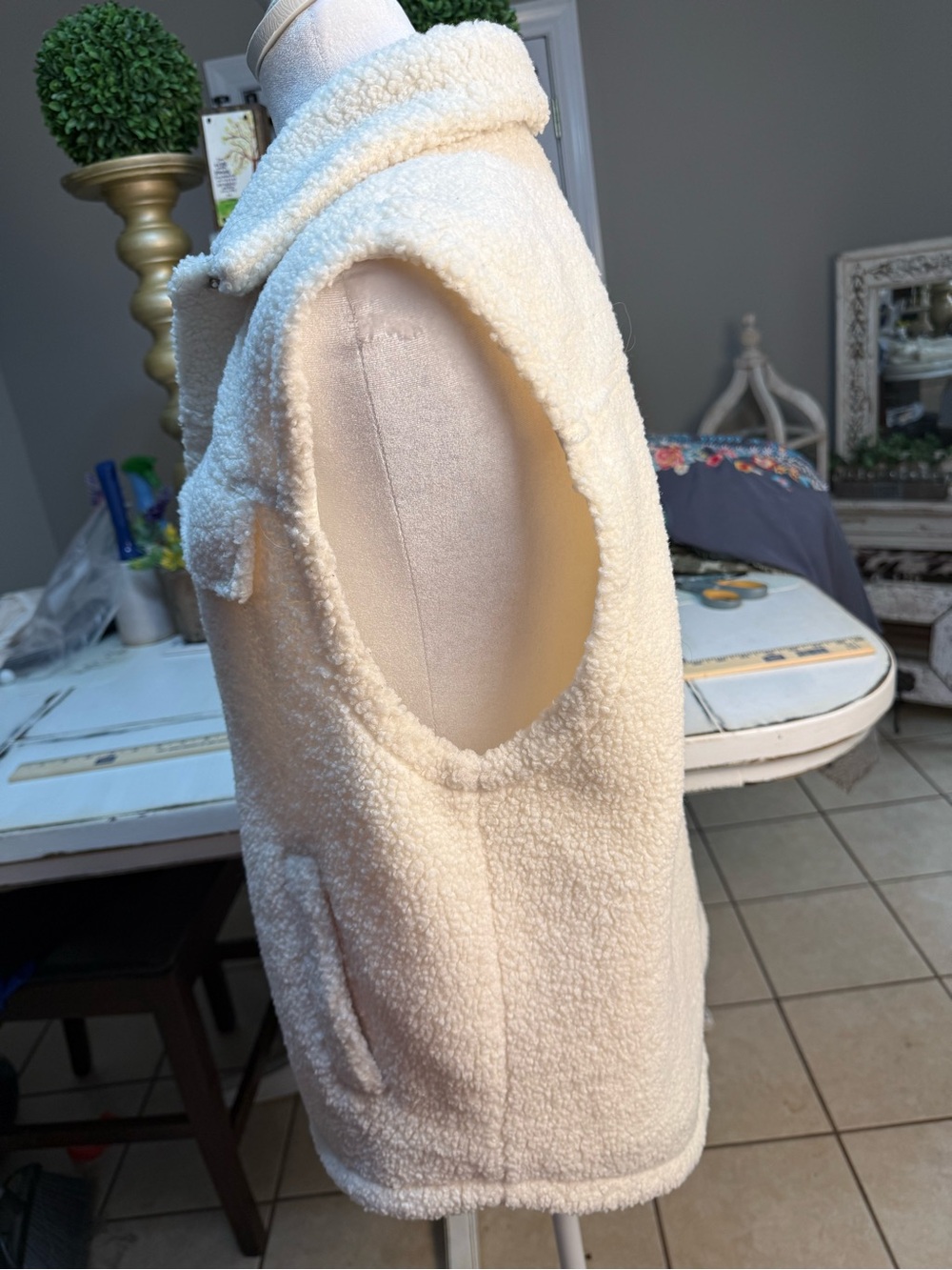 Lumière Ivory Sherpa Teddy Vest Snap Front Cozy Fleece Pocket Shacket Size M - Picture 4 of 11